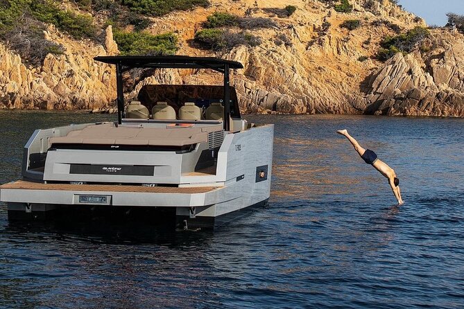 Private 5-Hour Cruise on Brand-New Luxury Yacht in Mykonos (Para Voce) - Para Voce Yacht Comfort: The Little Things That Make the Day Feel Premium