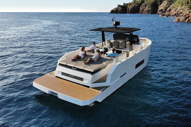 Private 5-Hour Cruise on Brand-New Luxury Yacht in Mykonos (Para Voce) - Psarou Beach Pass: Super-Yacht Bay Views Without the Crush
