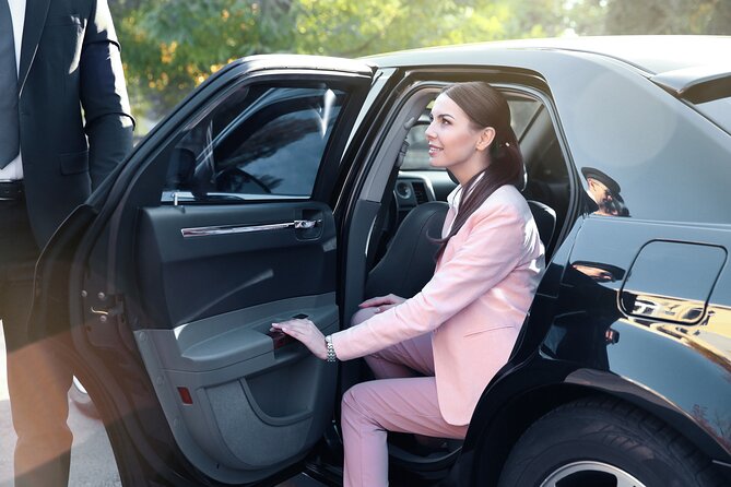 Private Arrival Transfer From Santorini Airport To All Destinations - Key Points Before You Go
