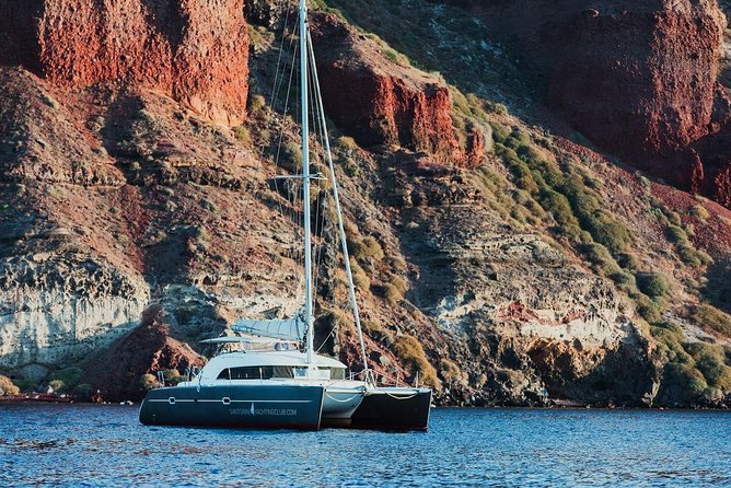 Private Beautiful Day or Romantic Sunset Cruise with Meal and Drinks - BBQ on board and drinks that keep the vibe easy