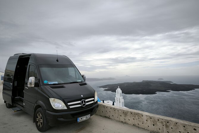Private Custom Land Tour in Santorini with a Local - Akrotiri viewpoints en route to Red Beach