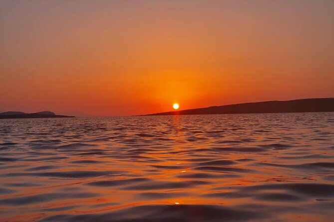 Private Daily Sailing Cruise to Discover the Highlights of Milos - Food, Drinks, and the Small Details That Make It Feel Deluxe