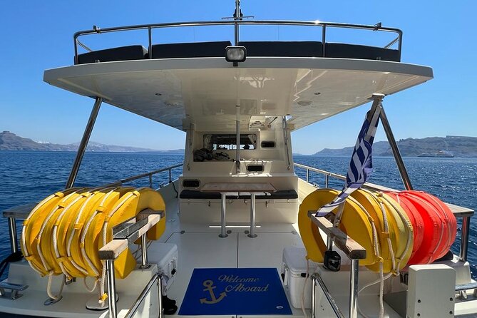 Private Full-Day Motor Yacht Cruise with Meal, Open Bar+Transfers - Volcano and Hot Springs: Optional Hike vs. Free Thermal Swim