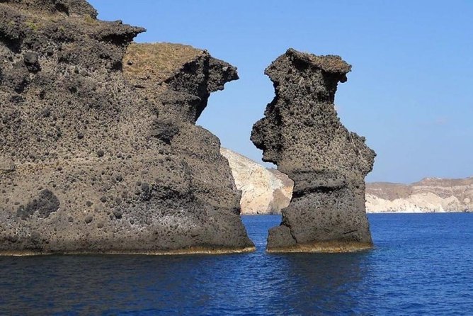 Private Luxury Santorini Catamaran Cruise with Port Pickup - Nea Kameni and Onboard Time: The Meal While the Island Watches Back