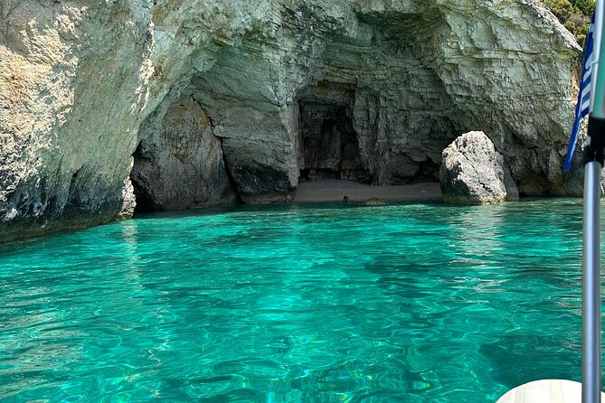 Private Skippered cruise from Corfu to Paxos/Antipaxos islands - Final Paxos stretch on the northeast coast