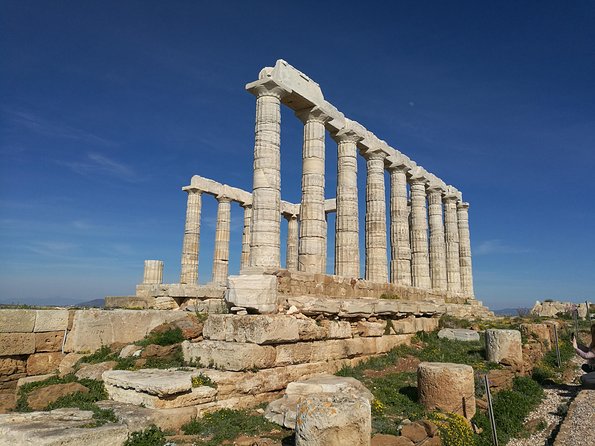 Private Sunset Tour of Cape Sounion, Temple of Poseidon & Athens Riviera - What to pack for wind, photos, and a long, coastal evening