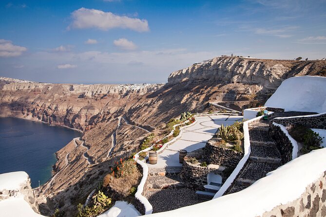 Private Tour: Santorini Highlights with Akrotiri - Akrotiri Excavations With a Licensed Guide: Why This Stop Matters