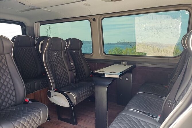 Private Transfer Santorini One-way From/To Airport, Port & Hotel - Pickup, Drive, Drop-Off: Your Santorini Transfer Flow