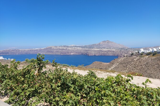Private Transfer Santorini One-way From/To Airport, Port & Hotel - The Simple Decision: Should You Book It?