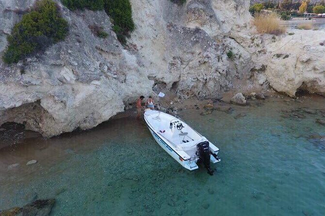 RENT A BOAT 5,5m-30hp LICENCE FREE MARATHI - Swim coves and shore moments: what to plan for