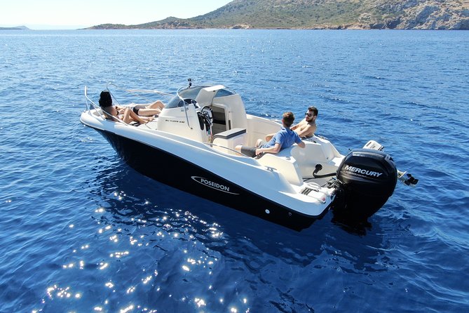 Rent a SpeedBoat in Santorini with License or Skippered - Sunset and Oia Time: Why the Timing Matters