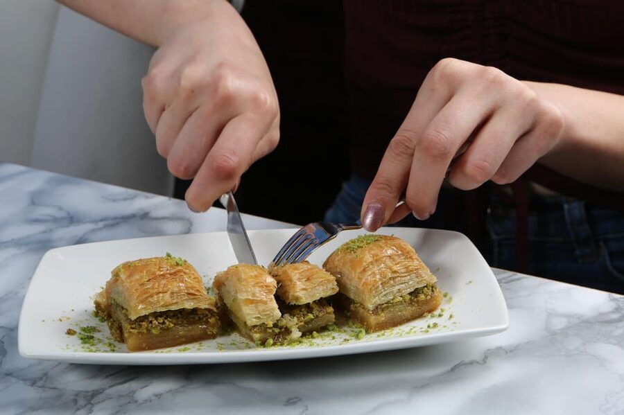 Rethymno Old Town: A Traditional Cretan Food Tour - The secret stop and a dessert finale in a quieter corner