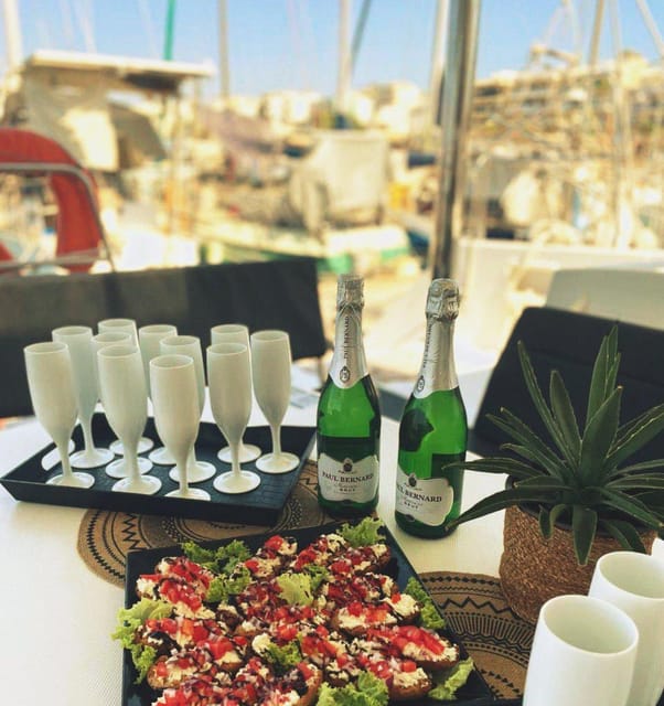 Rethymno: Sunset Catamaran Cruise - Sushi & Open Bar - Rethymno Marina to Skaleta, the Smooth Start