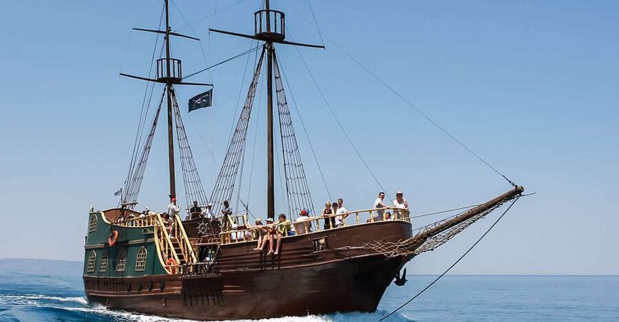 Rethymno: Sunset Cruise on a Wooden Pirate Boat - Why the Captain Hook Sunset Cruise Works in Rethymno