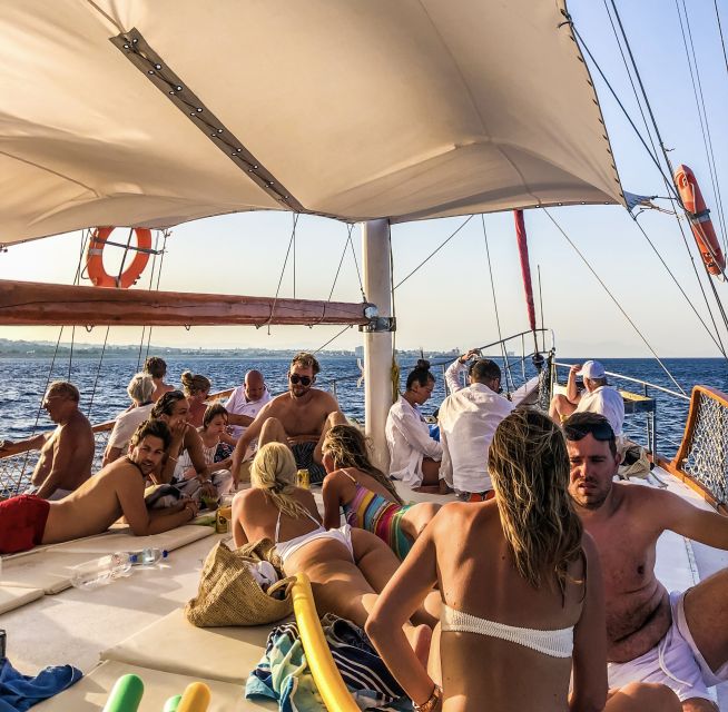 Rhodes: Cruise with 3 Stops, Lunch and Unlimited Drinks - Meeting at Royal Sailing Rhodes and Settling In on the Boat
