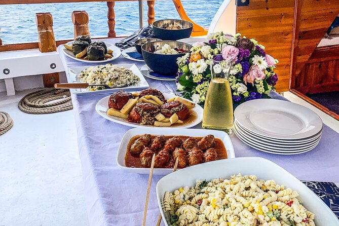 Rhodes Day Cruise (with lunch & unlimited drinks) 5,5 Hours - Anthony Quinn Bay: the clearest water moment most people chase
