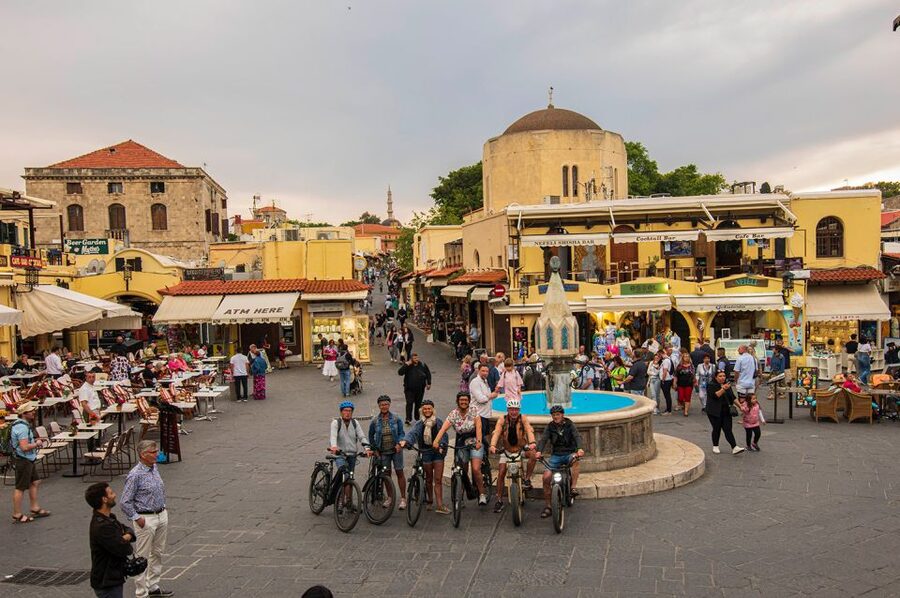 Rhodes: E-bike Highlights Sunset or Morning Photo Tour - Monte Smith and the Acropolis view: the uphill payoff