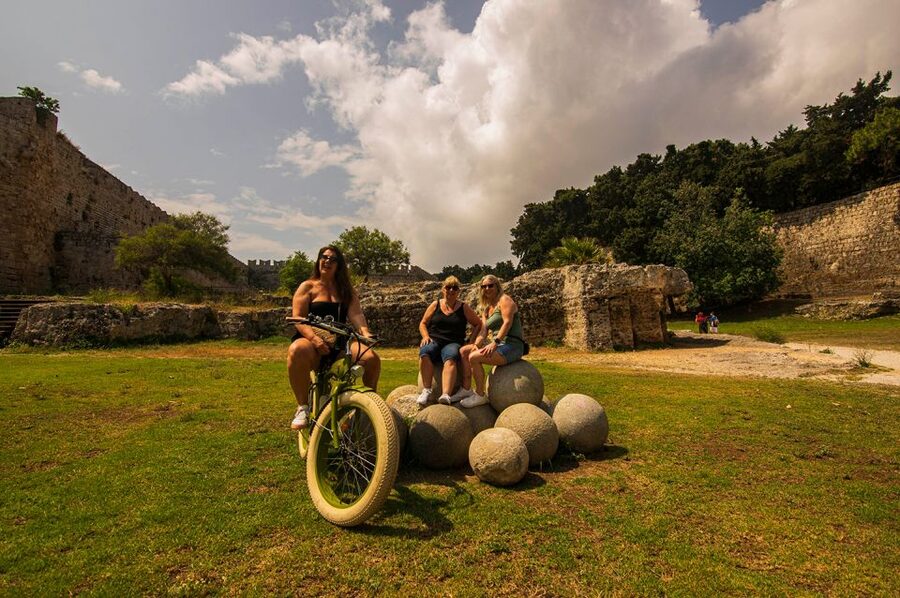 Rhodes: E-bike Highlights Sunset or Morning Photo Tour - Elli Beach sunset photo stop: when the ride turns into a memory