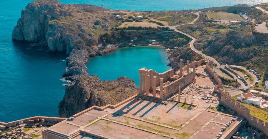 Rhodes: Lindos Bus Tour with Free Time to Explore - Lindos old town: narrow streets, shopping, and a beach that actually cools you off