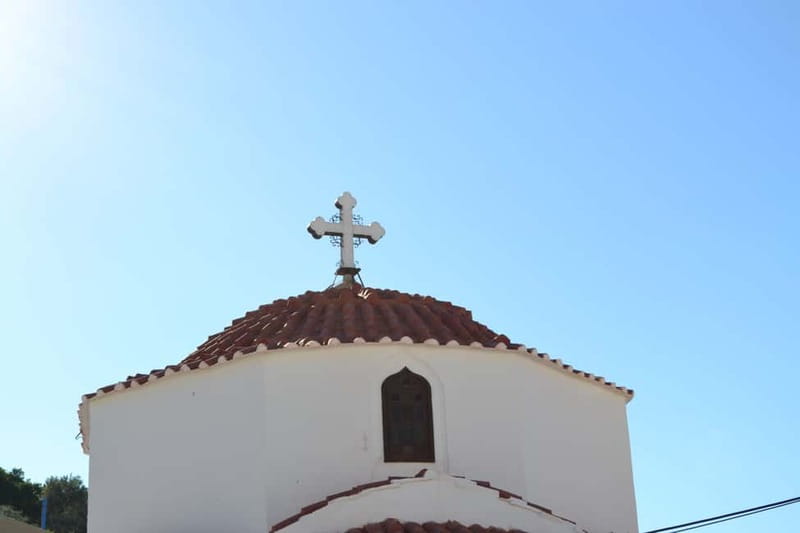 Rhodes: Lindos & Butterfly Valley Guided Tour - Lindos village: narrow streets, sea glimpses, and time to choose your vibe