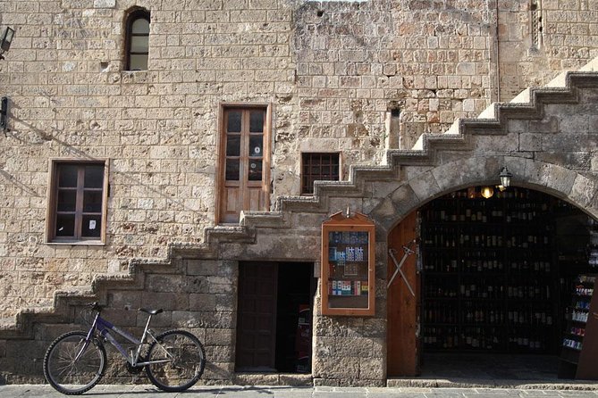 Rhodes Old Town Walking Tour (Small Group) - Colossus of Rhodes: A Quick Stop That Still Feels Worth It
