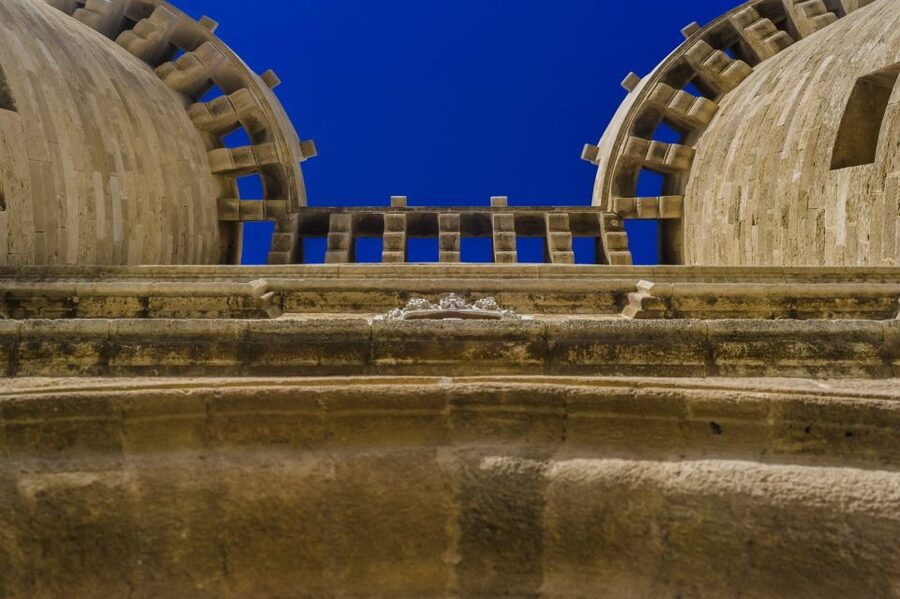 Rhodes: Old Town Walking Tour with Guide - Ippokratous Square: where the tour helps you read Rhodes