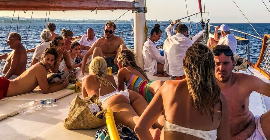 Rhodes Town: Sunset Boat Cruise with Drinks & Snacks - A 17:00 Rhodes Town sail built around sunset