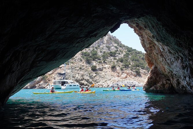 Rina Cave Sea Kayak Tour with Snorkeling and Picnic - Why Kayaking Rhina Cave Feels Like a Real Naxos Day