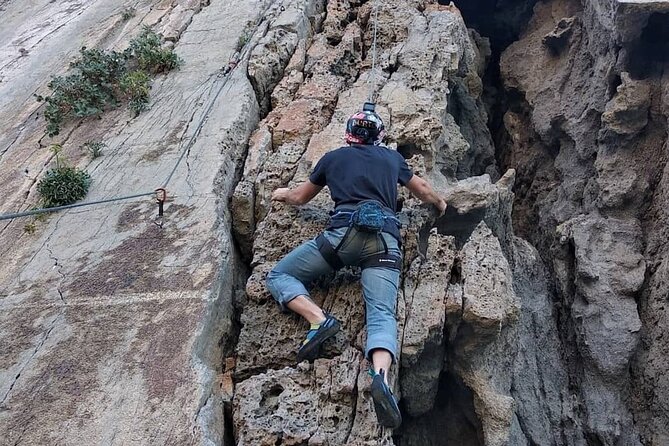 Rock Climbing on Crete with a Guide at Rethymnon, Plakias beach - Climbing at the Cliff: What to Watch for