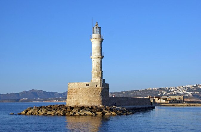 Sailing Cruises Chania - Key things you’ll notice on board