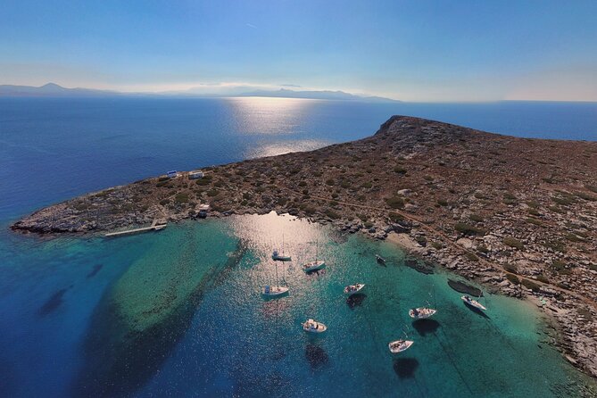Sailing Trip to Dia with Snorkeling, Dining & Sunset Option - The Boat, the Sailing Portion, and How the Day Starts