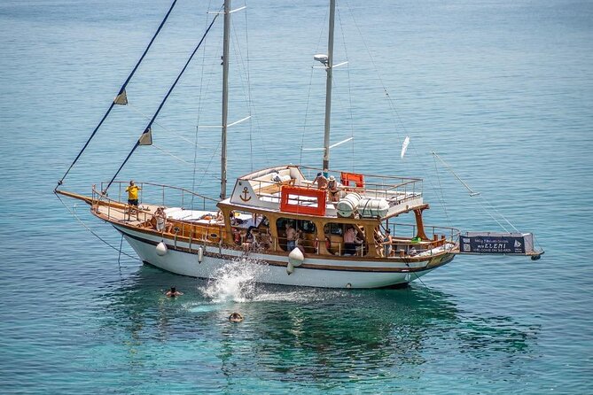 Sailing Trips with Cretan Sailing - What’s on the BBQ lunch, and how filling is it really?