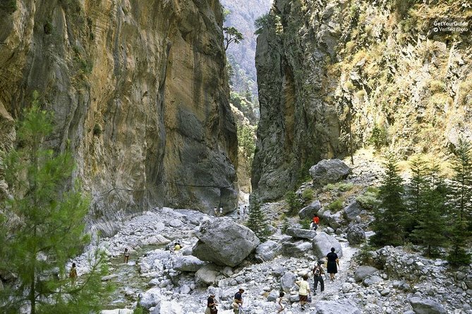 Samaria Gorge Trek: Full-Day Excursion from Chania with Guide - What makes this Samaria Gorge day trip work so well