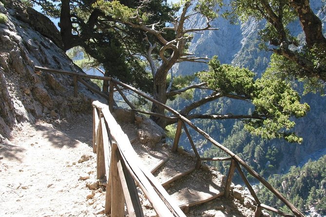 Samaria Gorge Trek: Full-Day Excursion from Rethymno with Guide - Why Samaria Gorge feels like a must-do from Crete