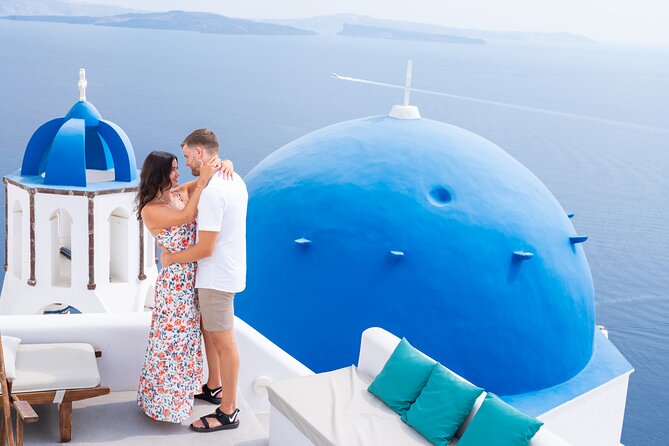 Santorini 1 Photo Tour with Personal Photographer Instagram Spots - Price value: is about $270 per group worth it?