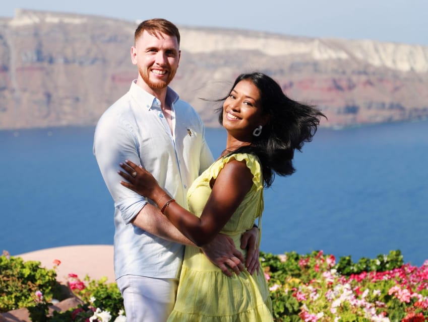 Santorini: 40-Minute Oia Photoshoot - How the photos turn out: why direction beats DIY in Oia