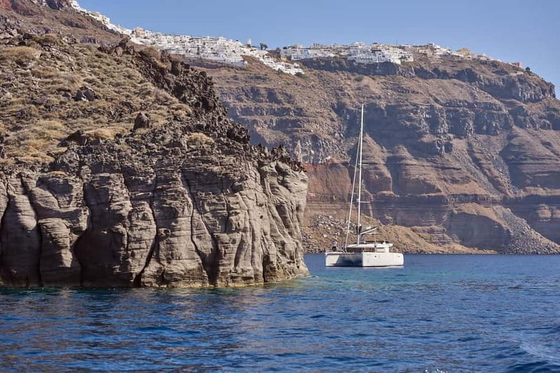 Santorini: Caldera Classic Catamaran Cruise w/ Meal & Drinks - Nea Kameni: volcano snorkeling with sulfuric water