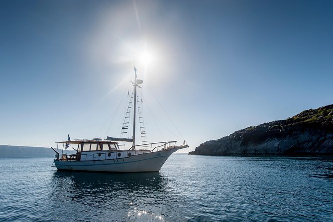 Santorini Caldera Day Traditional Cruise with Meal and Drinks - Start time, pickup, and how to set yourself up for a smooth morning