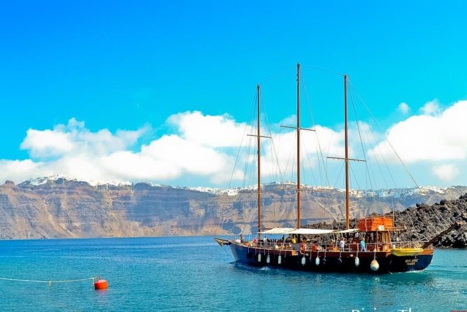 Santorini Caldera Morning Cruise With King Thiras Boat - Who this cruise is best for, and who might want a smaller boat