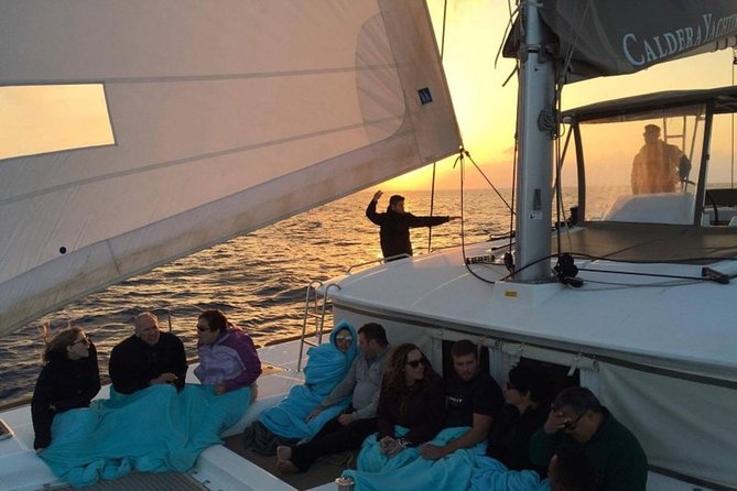 Santorini Caldera Panorama Winter Cruise All Inclusive - Hotel transfers and timing, why the 1:00 pm start matters