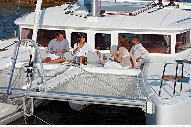 Santorini Caldera Sailing Tour with BBQ Lunch and Drinks - Key Things That Make This Sail Worth It