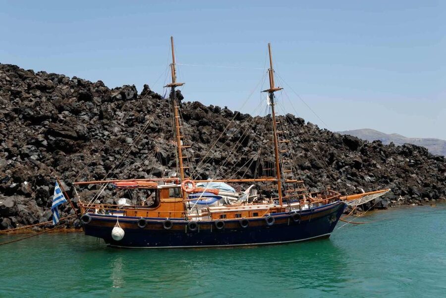 Santorini Caldera: Sunset Cruise with Dinner - Price and Value: Why $76 Can Make Sense