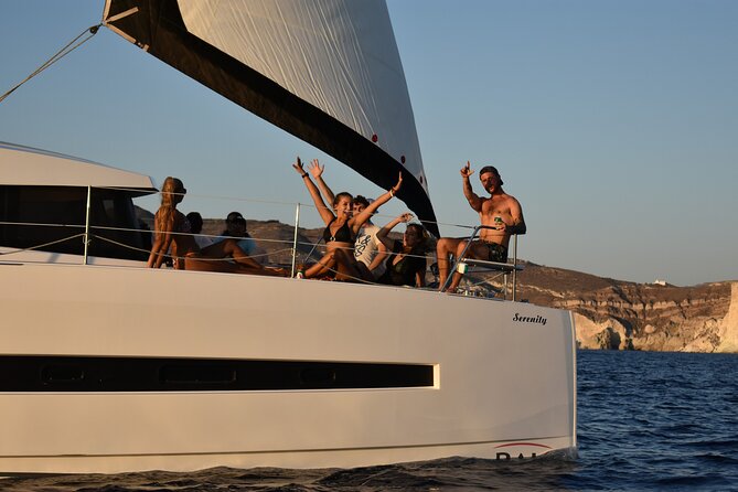 Santorini Catamaran Cruise with Fresh Meal and Open Bar - Why a 16-Person Santorini Catamaran Feels Right