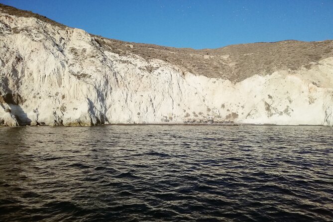 Santorini Catamaran Cruise with Fresh Meal and Open Bar - Hotel Pickup to Vlychada Port, Then Back Again