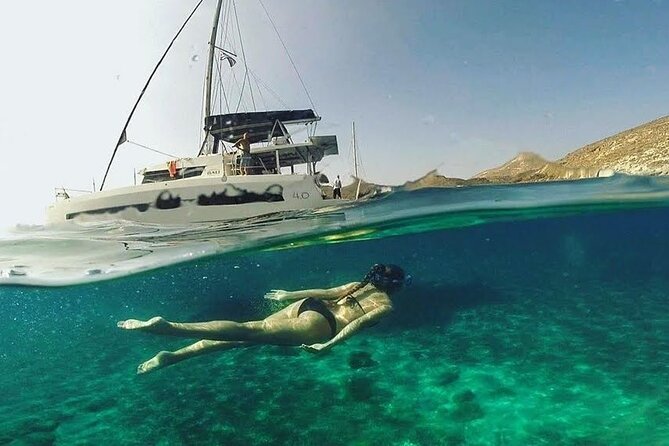 Santorini Catamaran Cruise with Fresh Meal and Open Bar - Should You Book This Santorini Catamaran Cruise?