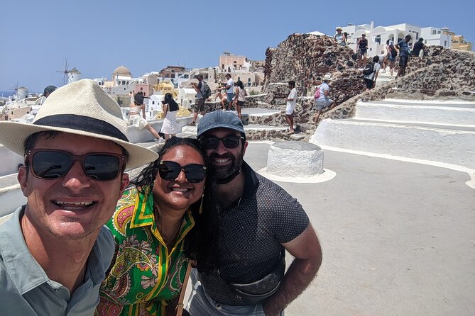 Santorini Classic Highlights and Sightseeing Private Tour - Perissa Black Sand Beach: Swim, Lunch Choices, and a Cooler Finish
