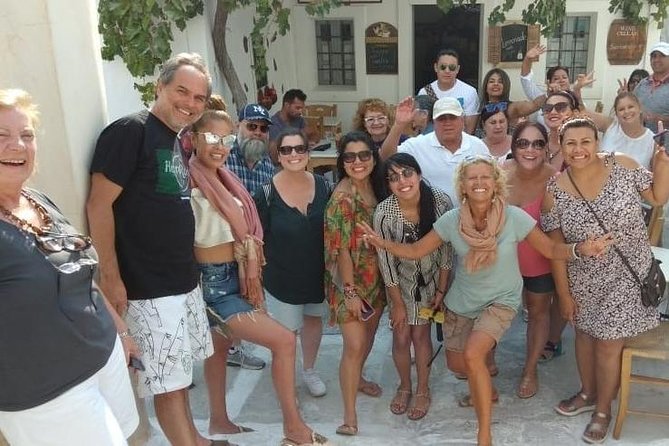 Santorini Day Tour with Sunset in Oia - Perissa Beach Break: Lunch On Your Own and a Real Chance to Reset