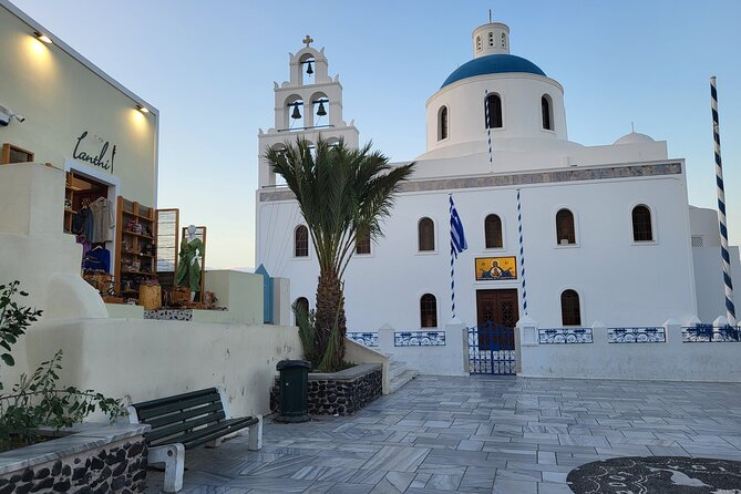 Santorini, Designed By You: Your Private Island Masterpiece. - Akrotiri Lighthouse: a unique sunset viewpoint without the crowds of Oia