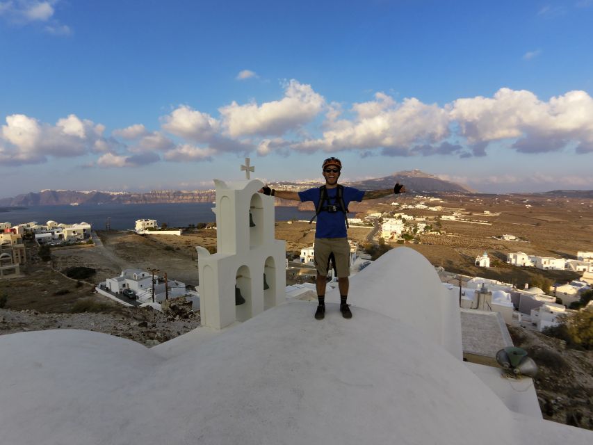 Santorini: Electric Mountain Bike Adventure - Why an electric mountain bike is the smart way to see southern Santorini