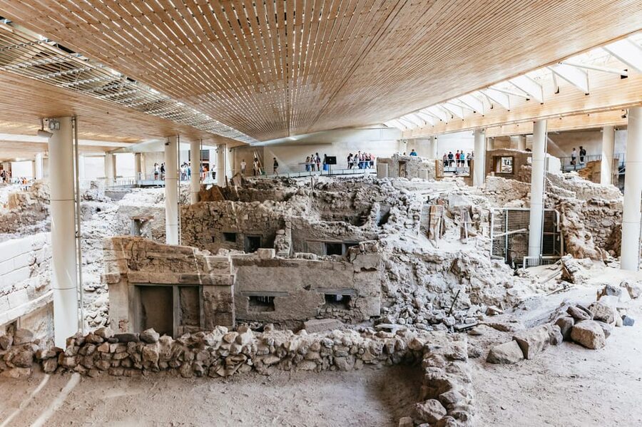Santorini: Experience Akrotiri with a Licensed Tour Guide - Akrotiri in plain terms: a buried city you can walk through
